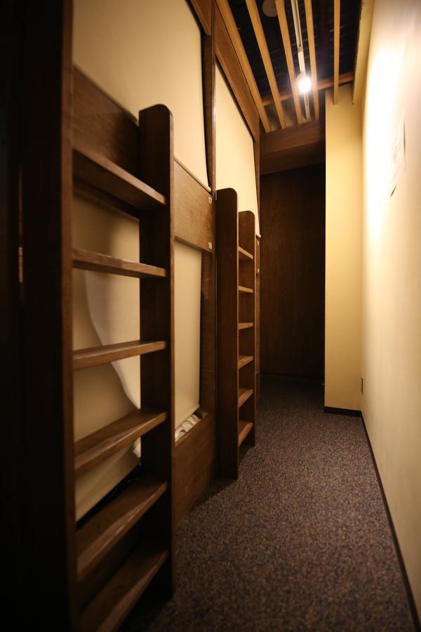 Hibari House Hostel Okayama Buitenkant foto